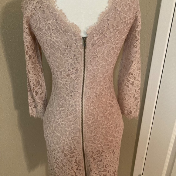 DIANE von FURSTENBERG lace dress - Picture 7 of 7